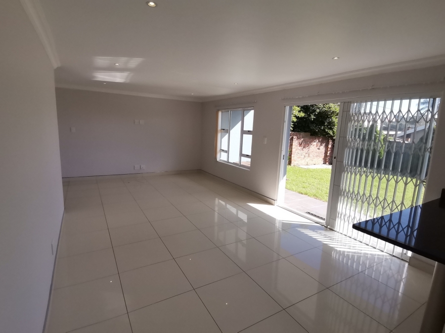 To Let 2 Bedroom Property for Rent in Berea Eastern Cape